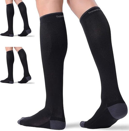 Travelhawk Compression Socks Black - 3 Pieces - Running Socks - Premium Compression Socks - Running Socks - Moisture-wicking - Ski Socks - Prevent Injuries & Muscle Soreness - S/M