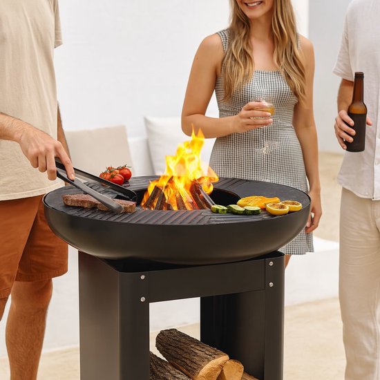 alpina 3-in-1 Fire Pit and Griddle - Foyer de jardin 61 x 90 cm - avec gril Teppanyaki - Plancha BBQ avec rangement pour le bois de chauffage - Foyer d'extérieur - Métal