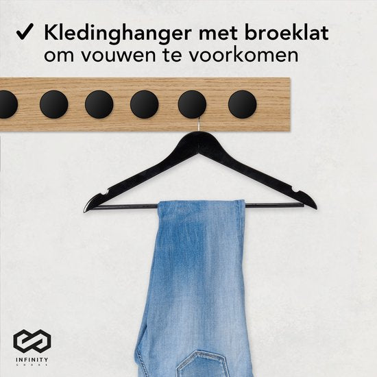 Infinity Goods 30 Houten Kledinghangers Zwart - Kleerhanger - Inkeping en Broeklat - Metalen Haak - Volwassenen - 30 Stuks - Zwart