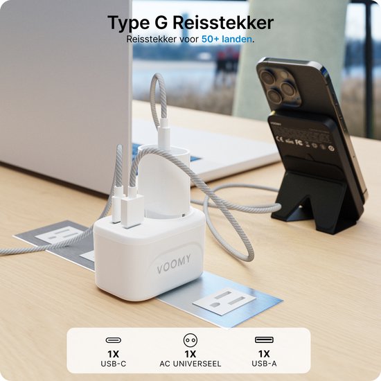 Voomy Travel plug UK/UK - USB-C & USB-A - Prise mondiale de type G - Blanc