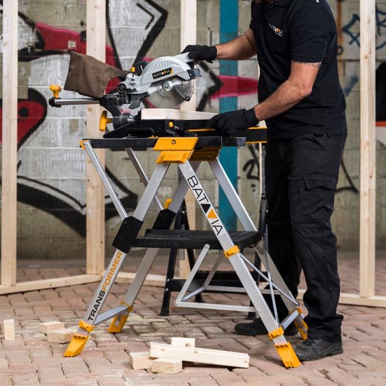 Etabli et escabeau pour transformateur Batavia