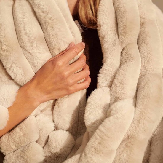 Couverture chauffante électrique rayée Duux Yentl 200x200 cm - 9 positions - Beige