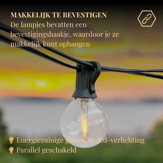 une journée ensoleillée Guirlande lumineuse extérieure - Comprend 50 grandes ampoules LED - 15 mètres - Lumière blanc chaud - Cordon à piquer - Guirlande lumineuse intérieure - Cordon à piquer extérieur - Eclairage LED extérieur - Guirlande lumineuse jard