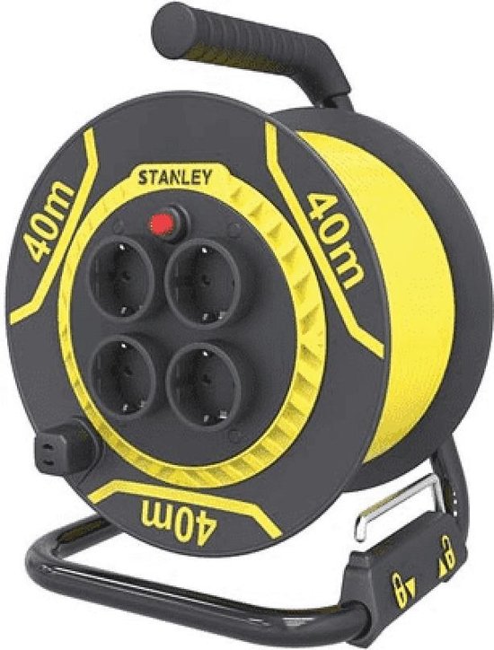 Stanley Reel Fatmax Pen Earth 4-Way 16a 40 Metres Silver Neoprene