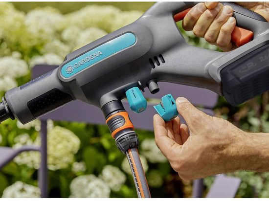 GARDENA AquaClean 24/18V P4A - Nettoyeur haute pression Accu - 24 bar - Premium Set