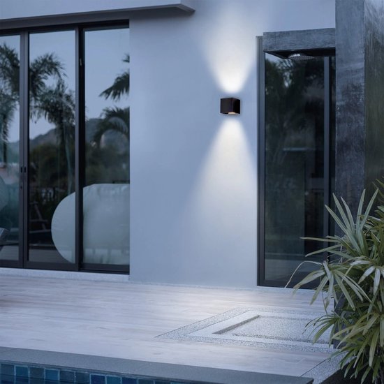 Lampe murale Reach Up&Down Noir cube avec LED