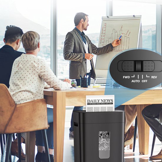 BRASQ Déchiqueteuse de papier avec corbeille noire - Déchiqueteuse de papier de 20 litres pour la maison et le bureau - Déchiqueteuse de cartes de crédit - P4 - 15 feuilles micro déchiquetées 4 x 38 mm