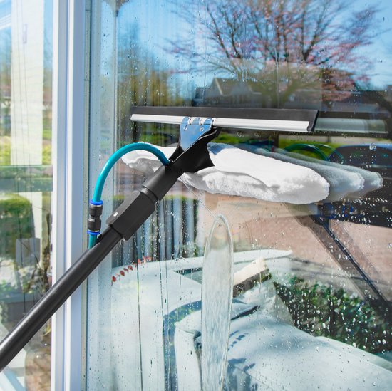 Brosse à laver téléscopique - VONROC - 6,5 m – Avec Tête de Brosse – Nettoyeur de Vitres et Surfaces - Noir