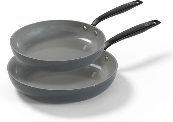 BE Living 2-Piece Frying Pan Set - Ø 24 & 28 cm - Poêle à frire - Céramique - Antiadhésif sans PFAS - Poêles à induction - Set de poêles - Gris - Essential Series