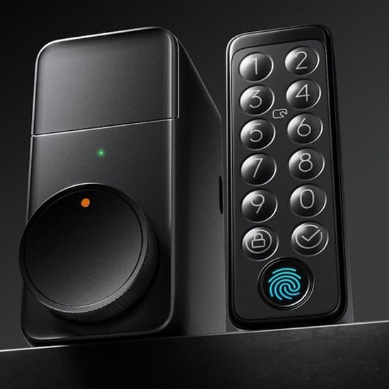 SwitchBot - Smart Lock Pro (2024)