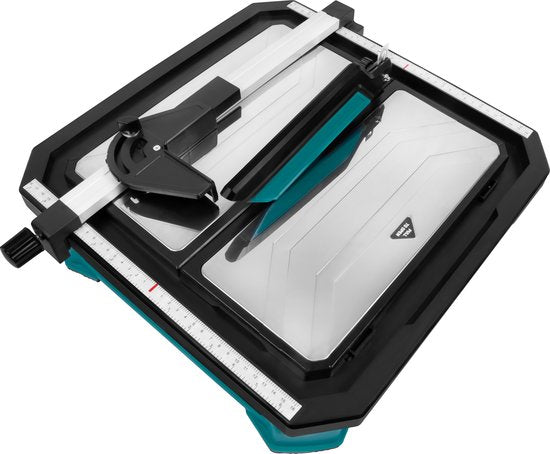 VONROC Scie à carreaux 650W -Refroidissement à l'eau -Lame de scie diamantée 180mm, guide parallèle et guide à onglets inclus