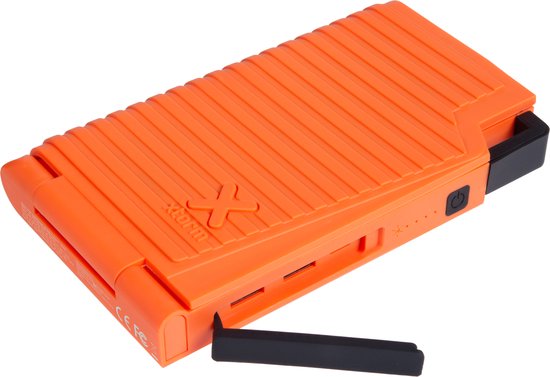 Xtorm Waterproof Super Solar 20W Powerbank - 10,000mAh - Rechargeable par énergie solaire - 3 Ports - Etanche pour Smartphone et Tablette