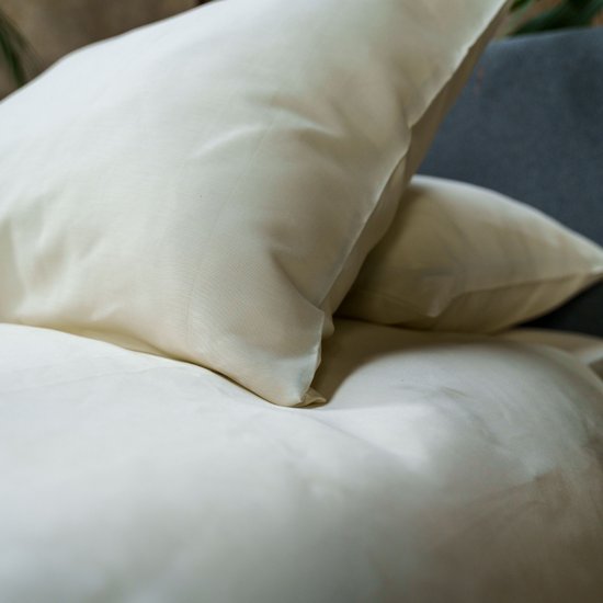 Kayori Saya Housse de couette Satin de coton - 140x200-220 + 1 taie d'oreiller - Simple - Coton biologique - Blanc cassé