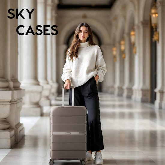 SKYCASES Urban Adventurer - Ensemble de valises - 3 pièces - Serrure à chiffres - 232L - Roues pivotantes - Valise de voyage avec serrure de valise - Légère - Champagne