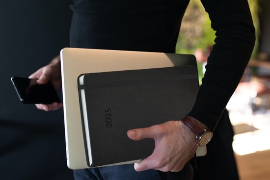 Systemyze Agenda 2025 Adultes - Calendrier hebdomadaire - Planificateur - Horaire inclus - Format A4 - Noir