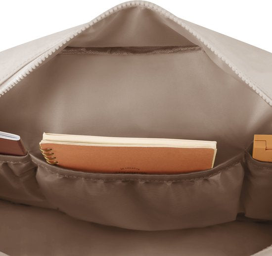 Skycases Weekend Bag - Article personnel - Bagage à main pour Ryanair et Transavia - Imperméable et spacieux - Compartiments intelligents - Idéal pour le voyage et l'usage quotidien - Champagne