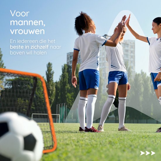 Rebondisseur double face Volcan - Équipement d'entraînement de football - Rebondisseur de football réglable - 85 x 85 cm - Ancrages au sol inclus - Double progression