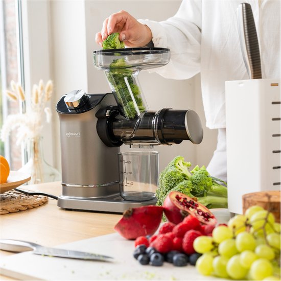 Safecourt Kitchen - Presse-agrumes lent - 700 ml & pressage à froid - avec moteur silencieux et anti-goutte - pour des jus de fruits et de légumes frais - plastique gris