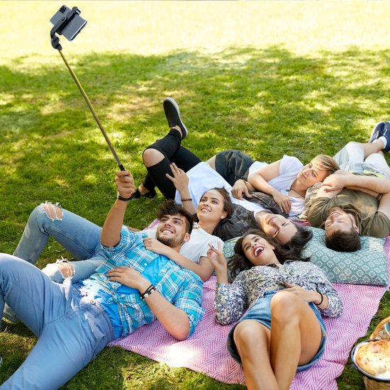 Studio ME 3 in 1 Selfie Stick Tripod - Selfie Stick Universel - Photo et Vidéo - Télécommande Bluetooth - Support pour téléphone - Trépied pour téléphone