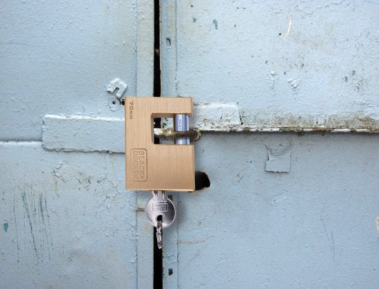 Cadenas BLACK+DECKER - 70mm - 3 clés incluses - Laiton massif