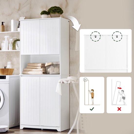 SoBuy BZR150-W Armoire haute de salle de bain avec sac à linge, armoire de salle de bain avec portes, 2 paniers à linge amovibles, étagères réglables, compartiments