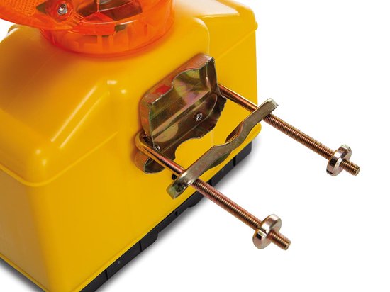 Lampe de travail à LED Perel Orange, pour une grande visibilité sur le site ou dans les zones dangereuses