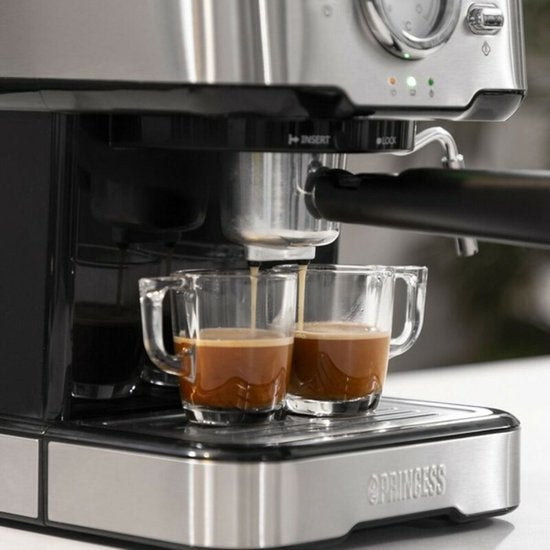 Cafetière - Princess 249412 Machines à expresso pour café moulu - Avec mousseur à lait pour cappucino et latte macchiato - 2 tasses - Association de consommateurs Best Buy