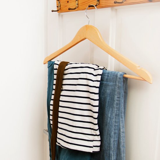 LifeGoods Cintres - Avec barre de pantalon - Bois dur - Naturel - 50 pièces