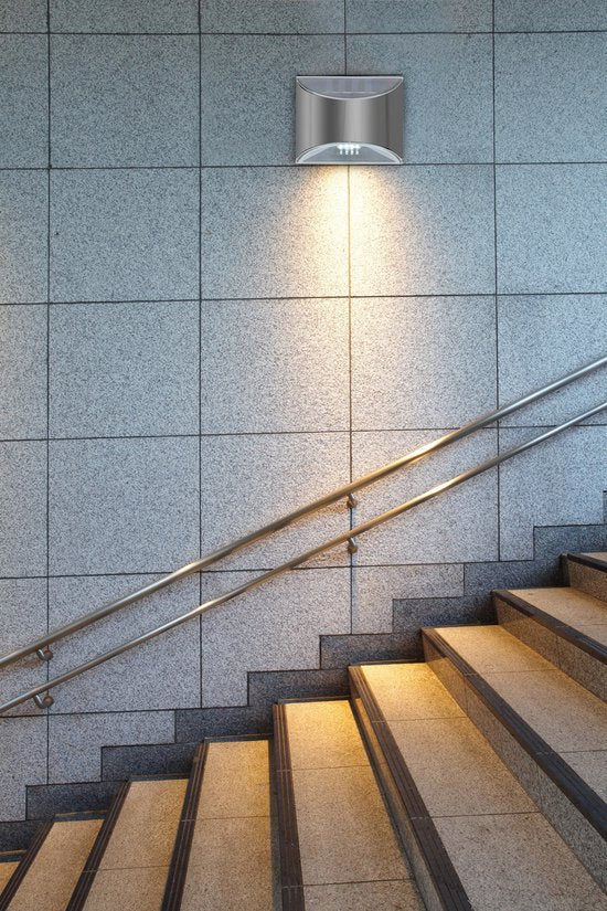 Grundig Eclairage extérieur - Applique - Alimentation solaire - 4x LED - Interrupteur marche/arrêt - acier inoxydable