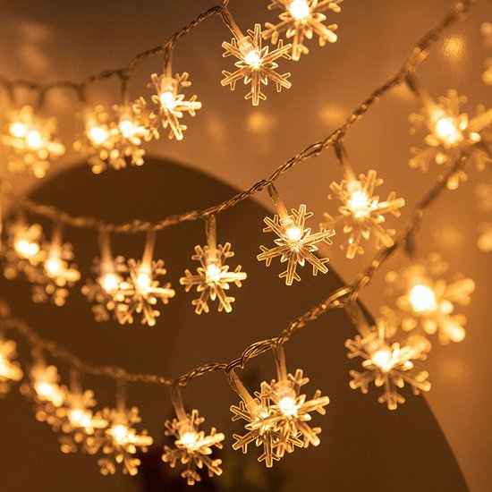 Giftmas Rideau lumineux LED Flocons de neige - Lumières de Noël d'intérieur - Lumières de Noël à piles - Guirlande lumineuse de Noël - 50 LED - 6m - Décoration de Noël - Guirlande lumineuse de Noël - Décoration de Noël