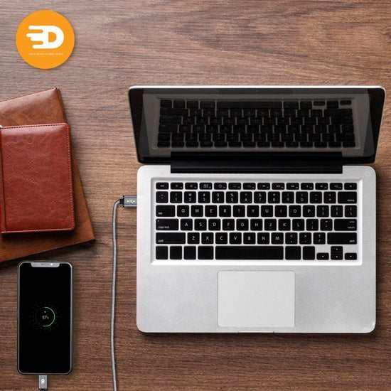 Drivv. Câble USB vers USB C - Chargeur rapide - Câble de données et de charge USB C - Court - 1 mètre - Convient à Samsung, iPhone 15 et autres - Gris spatial