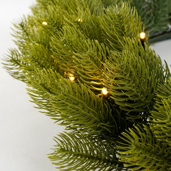 Black Box Trees Nigata Couronne de Noël avec lumières LED - Ø60 cm - Vert