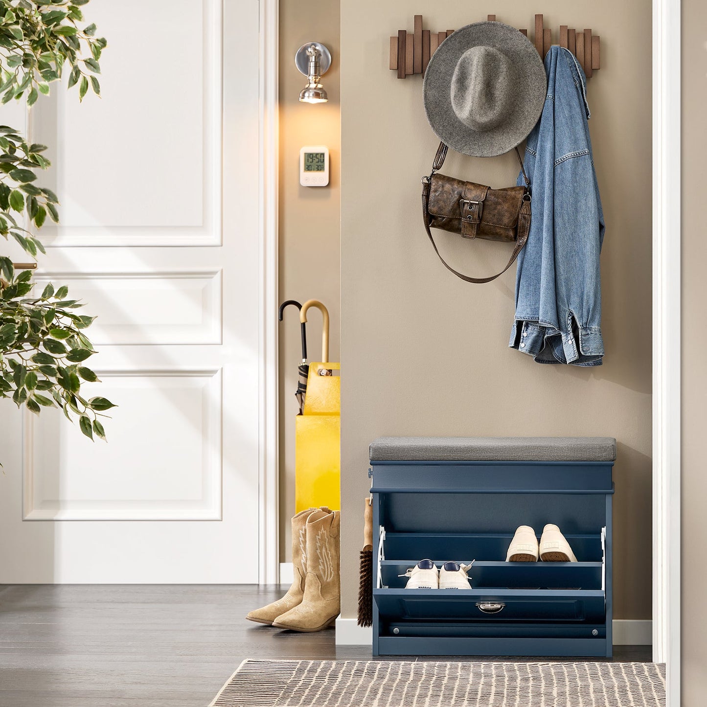 SoBuy Meuble à chaussures avec coussin d'assise et rangement - Bleu - 60 x 24 x 52 cm