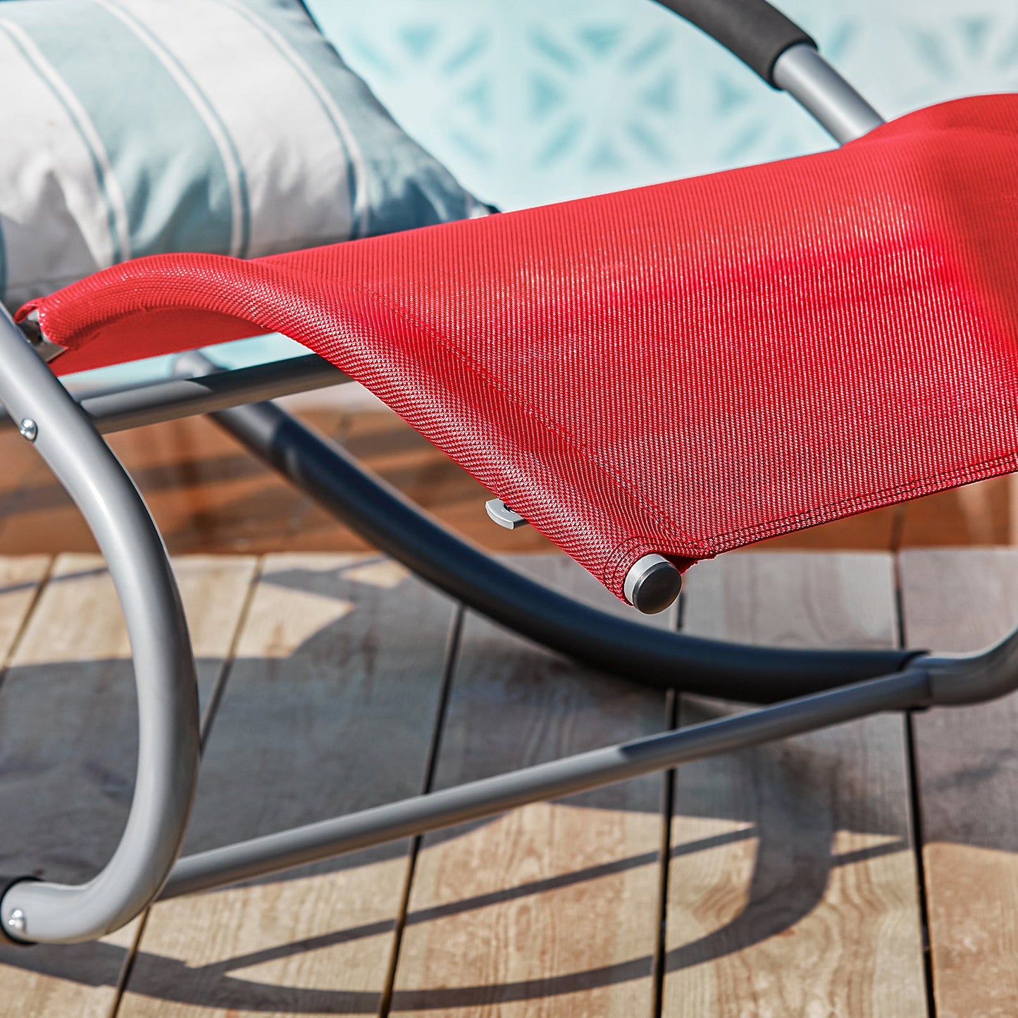 SoBuy Chaise Balançoire Confortable - Rouge - Structure Métallique
