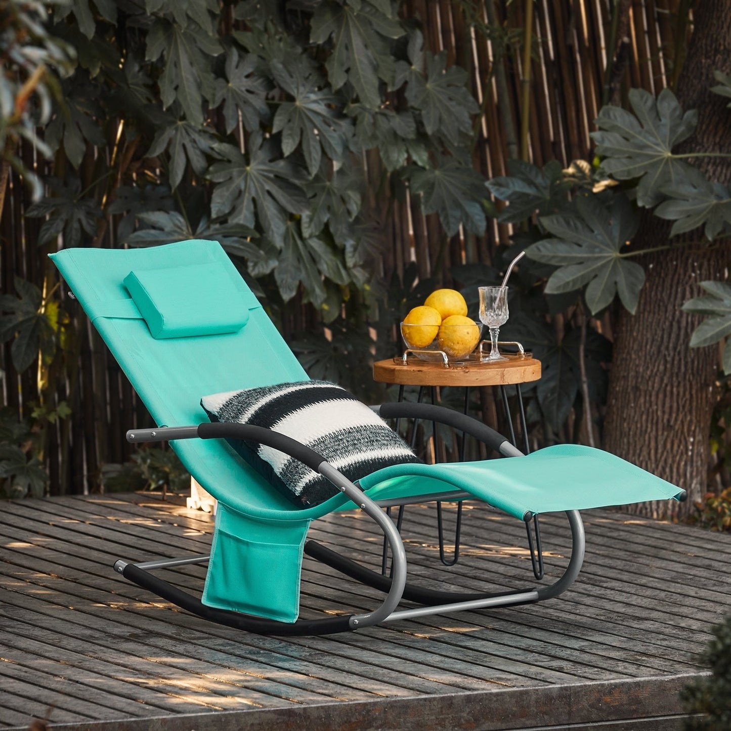 Chaise longue - SoBuy - Avec pieds à bascule et coussin de tête - 150 x 63 x 83 cm - Vert