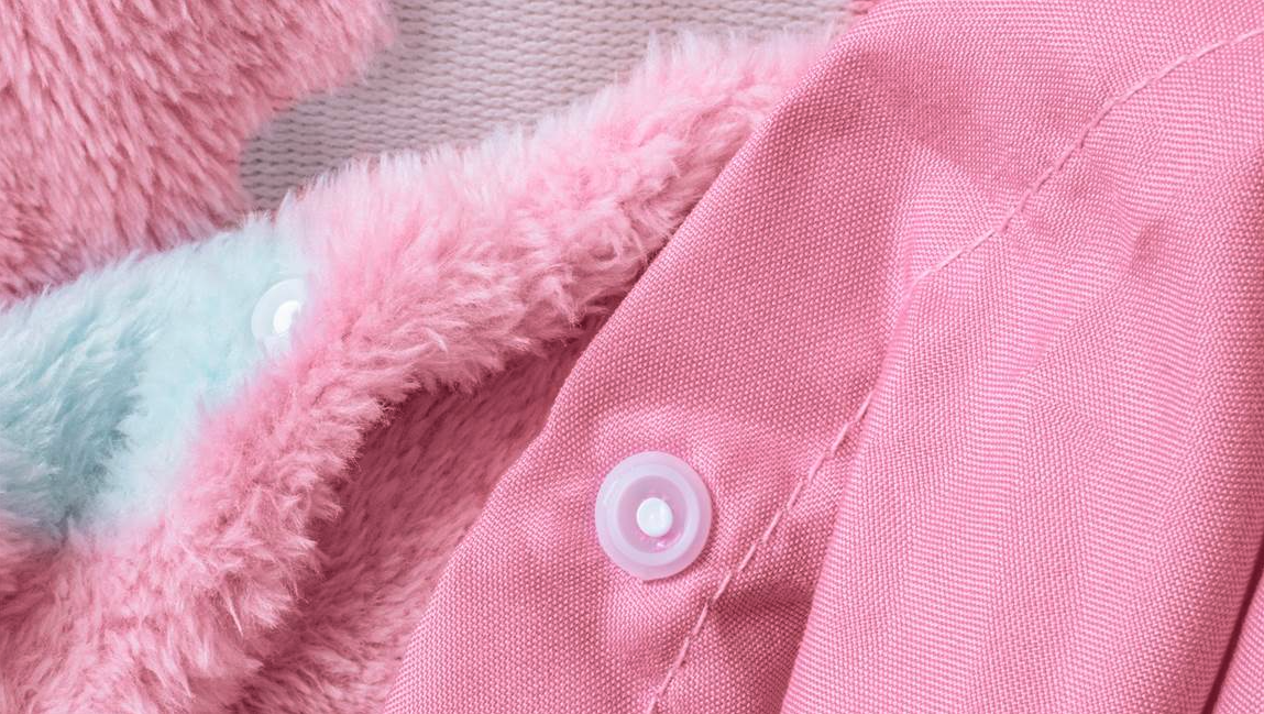 Sleeptime - Housse de couette Licorne phosphorescente - 140x200/220 + 1 taie d'oreiller 60x70 - Rose