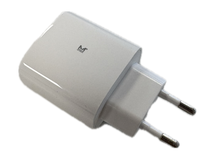 Amitec USB Charger MyAmi 2 - Avec deux ports Usb, une fonction de charge rapide et une prise Eu - Pour Smartphone et Tablette - Plastique blanc - Trois virgule un à trois virgule quatre A