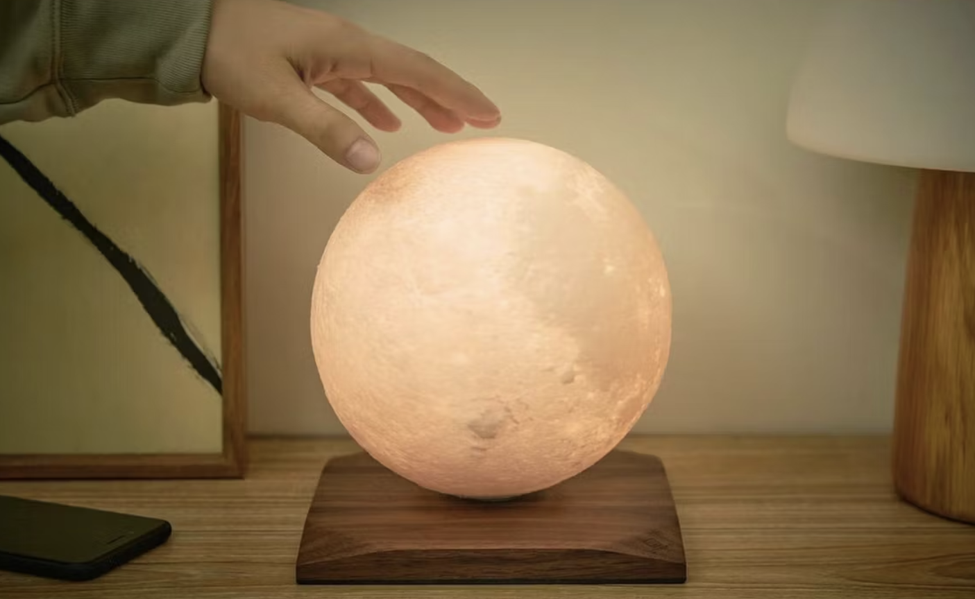 Gingko Design Smart Luna Spin Lamp Large - lampe lune flottante - Ø18 x 20 cm