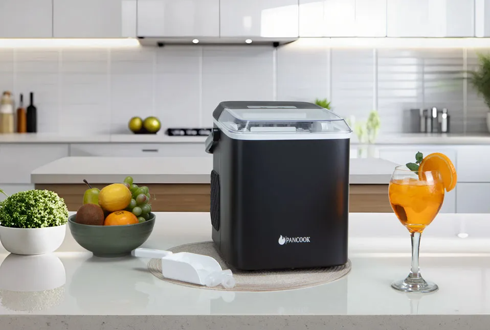 Machine à glaçons Pancook pour des boissons délicieusement rafraîchissantes - Noir