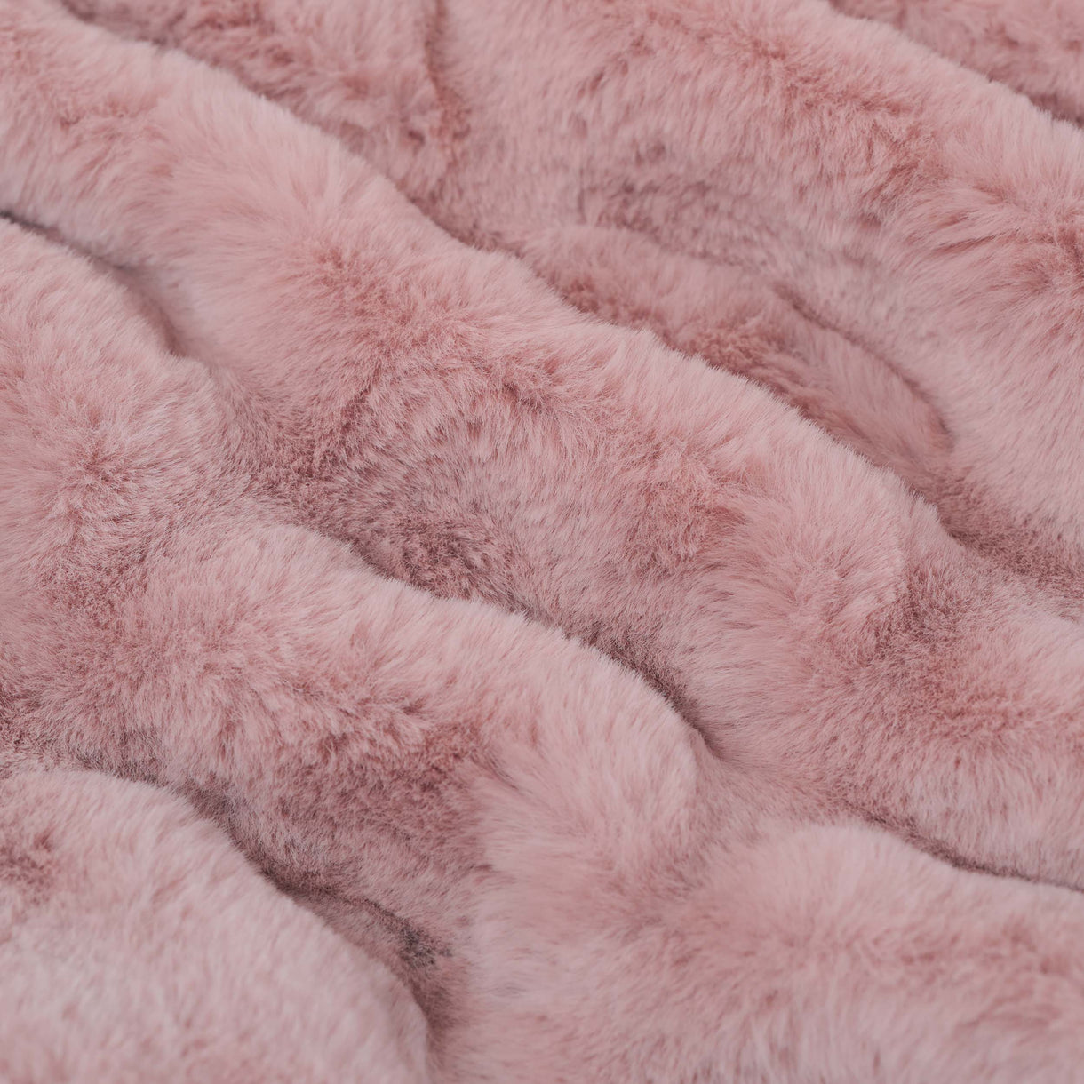 Sjumo Plaid Faux Fur - 150 x 200 cm - Candy Cloud - Ultra Soft & Luxurious