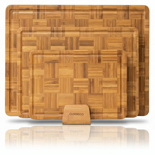 Deleca 3-Piece Chopping Board Set Bali with Holder - Planches à découper (40x30 | 33x24 | 26x18 cm) - Pour la cuisine japonaise - Planche à servir, Planche à fromage, Planche à servir, Planche à découper et Planche à tapas - Carbonised FSC Bamboo