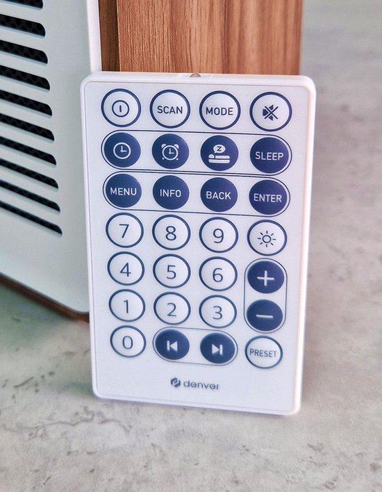 Denver Retro Radio - DAB+ - FM - Bluetooth - Fonction réveil - Fête des mères