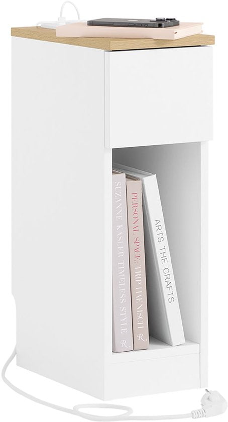 SoBuy Table de nuit mince avec station de charge, table d'appoint étroite avec prise standard, port USB et port Type-C pour chambre et salon, L20 x P35 x H60 cm, blanc, FBT111-E-WN