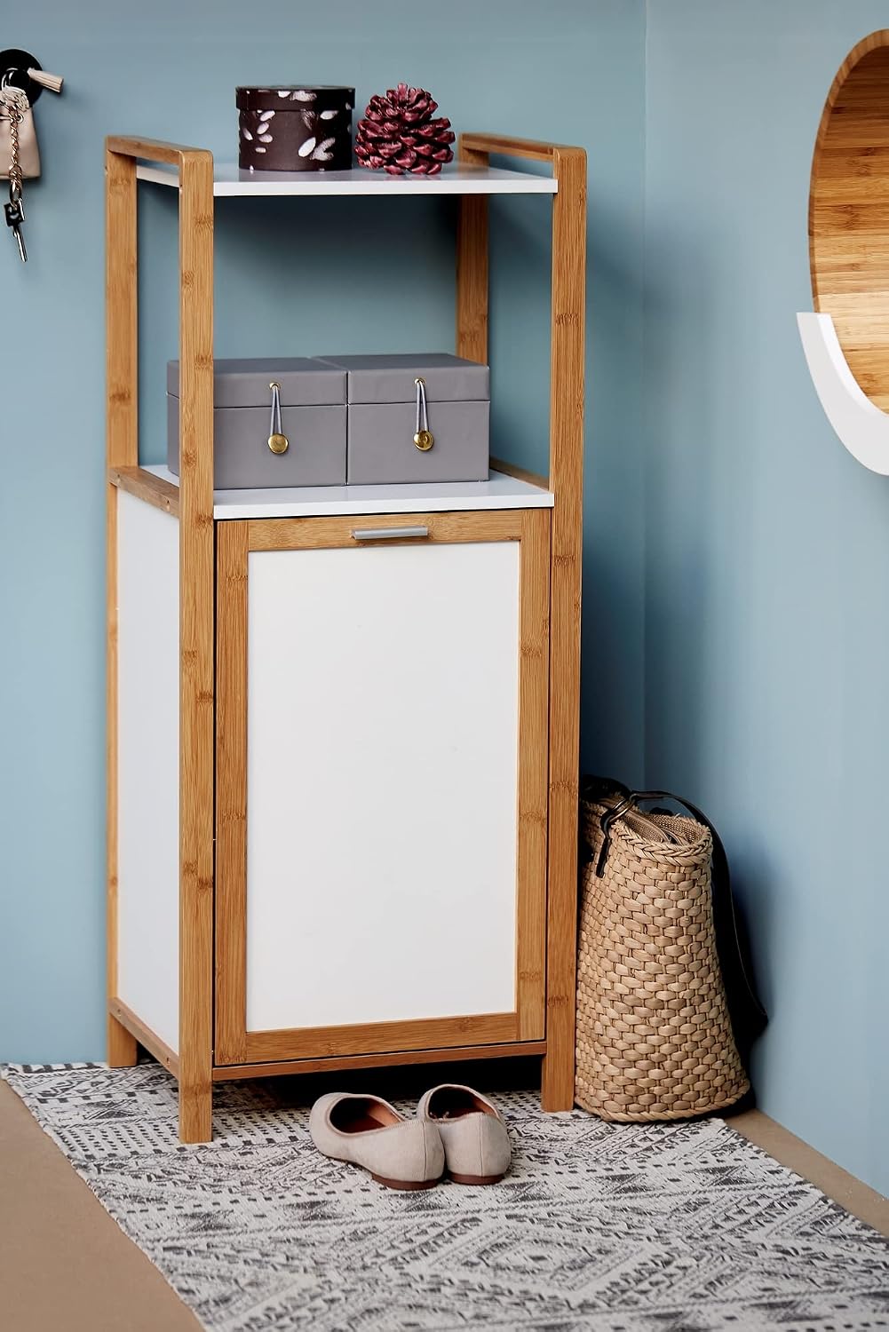 Panier à linge Wenko Finja avec étagère – Bambou/Blanc – 40 x 95 x 30 cm