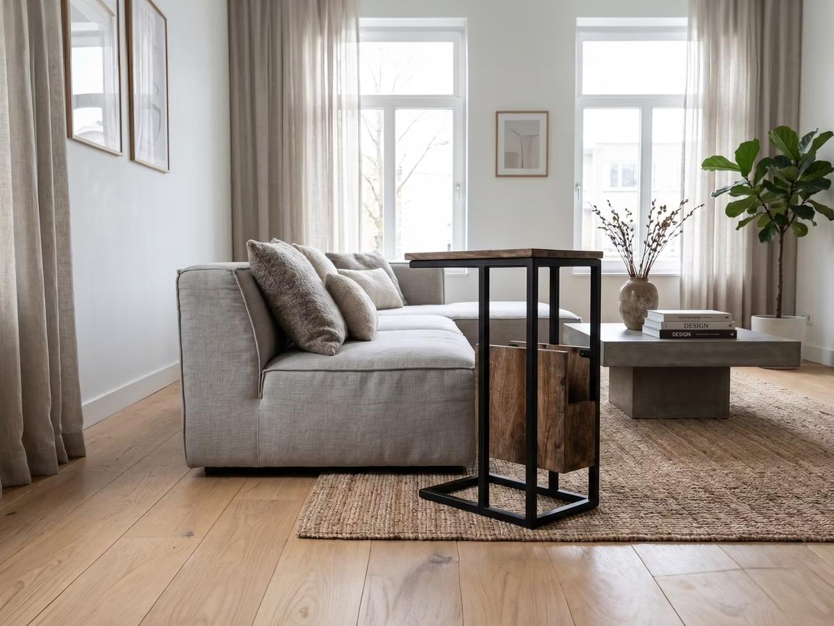 Table d'appoint Beauval avec porte-revues - Design compact - 34 x 40 x 68 cm - Blanc