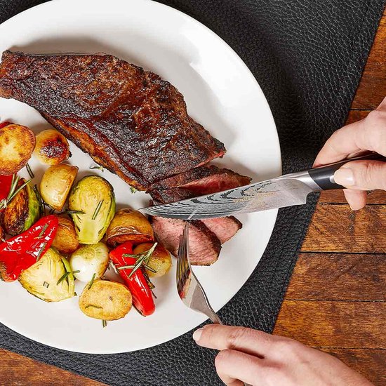 Ensemble de couteaux à steak Trusted Butcher - ensemble de couteaux haut de gamme - couteaux ultra-tranchants de qualité boucherie - couteaux à viande parfaitement équilibrés pour une découpe aisée - ensemble de 4 pièces.