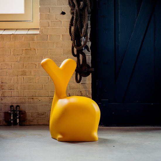 Petite chaise « Whale » bleu marine / Whalechair Navyblue - Table d'appoint design - Tissu en filet de pêche - En bon état.