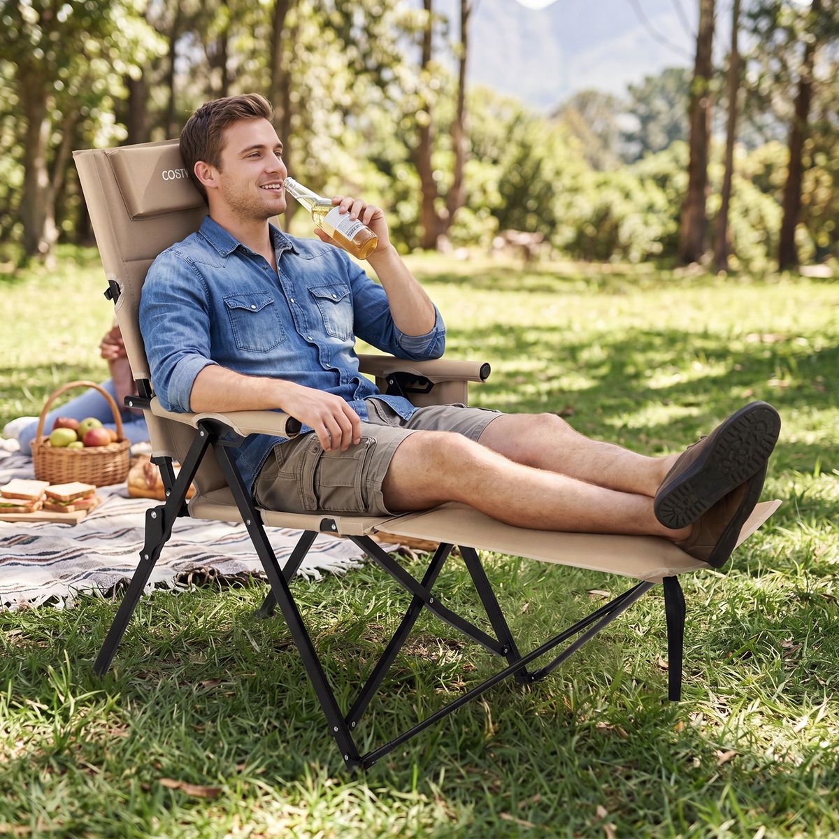 Chaise de camping pliable Coast avec repose-pieds - dossier réglable sur 4 positions - poche latérale et coussin - kaki