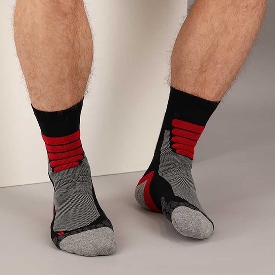 Chaussettes de randonnée Xtreme toutes saisons, lot de 2, noir et rouge - Chaussettes - 42-45