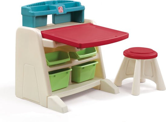 Step2 Flip & Doodle bureau chevalet avec chaise pour enfants - 2-en-1 bureau et chevalet pour enfants en plastique / plastique - Table de bricolage avec espace de rangement